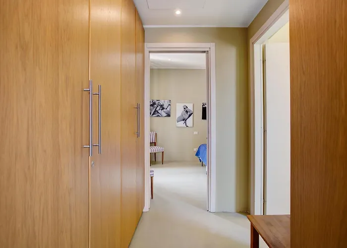 Delightful A Few Steps From Port 코모