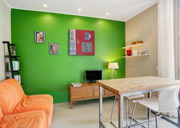 Delightful A Few Steps From Port 코모